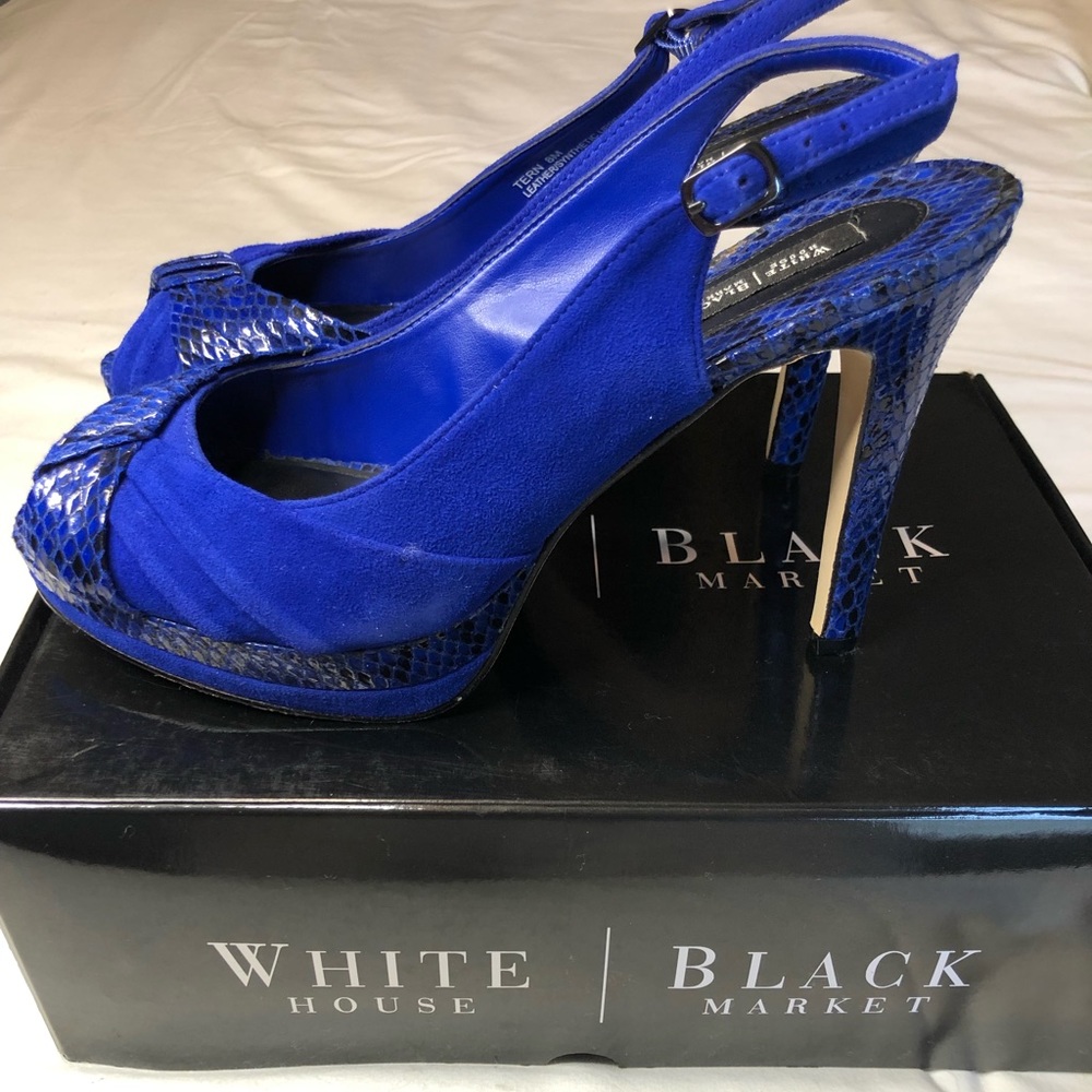White House Black Market Sapphire Heels. Size 8. 4 1/2 inch heel with platform.